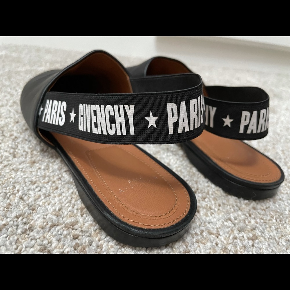Givenchy flats - Picture 2 of 3